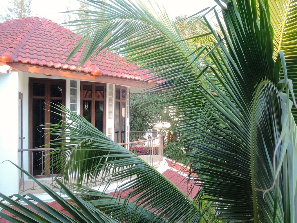 Mango Spa & Resort HHQ Eksteriør bilde